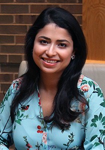 Aziza Banerjee headshot