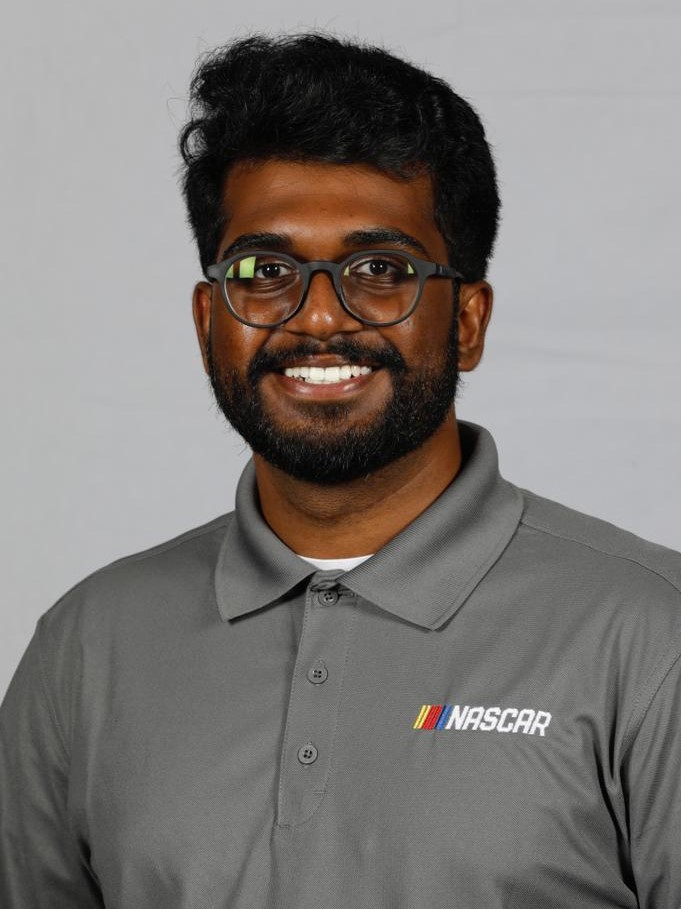 Headshot of Janikanandan Pemmasani